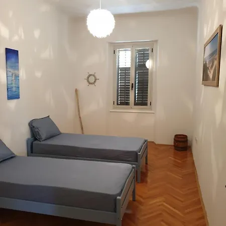 Apartment Royalguest *