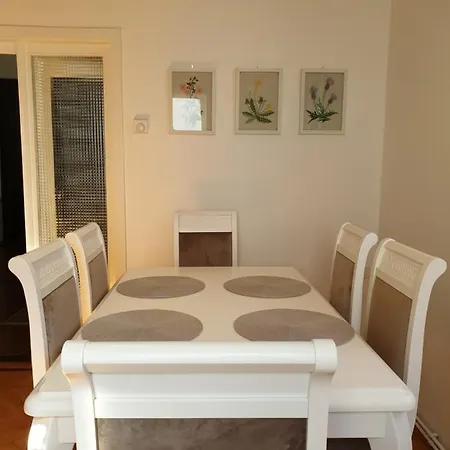 Royalguest Apartment Koper